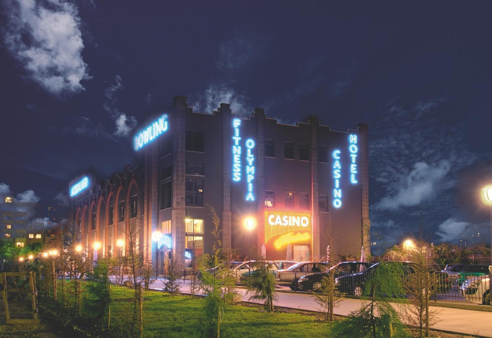 Hotel Aqualand プロヴディフ エクステリア 写真